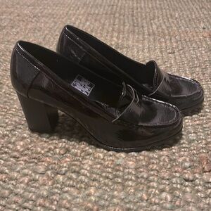Black loafer heels